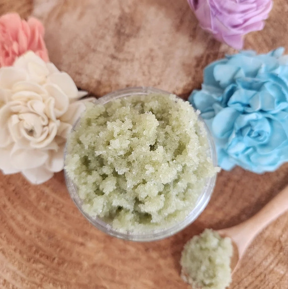 Handmade Eucalyptus Escape hand and body sugar scrub - Picture 4 of 5